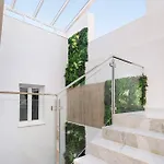 Genteel Patrocinio Апарт-отель Кадис
