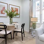 Genteel Patrocinio Апарт-отель 3*