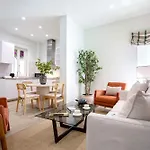 Genteel Patrocinio 公寓式酒店 加的斯