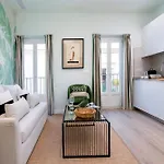 Aparthotel Genteel Patrocinio 3*