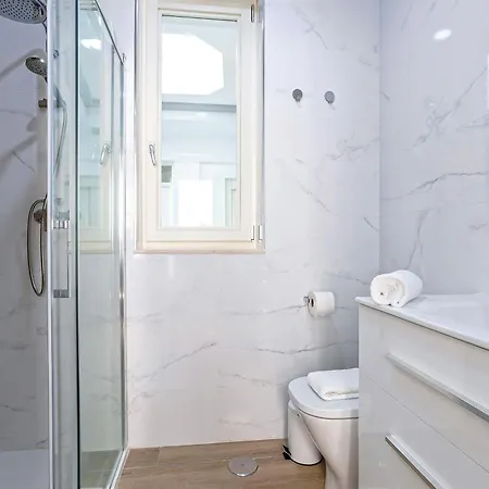 Genteel Patrocinio Aparthotel Cadiz