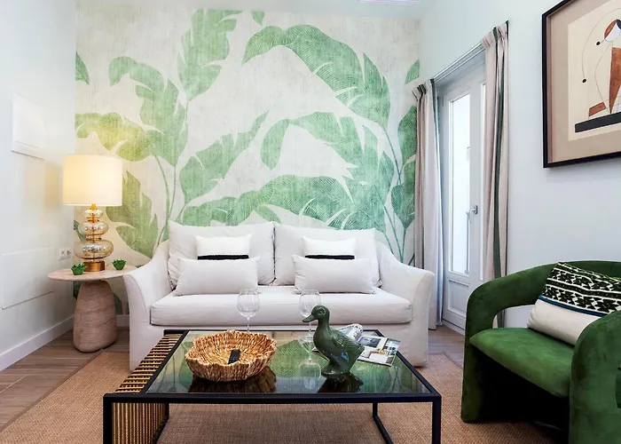 Genteel Patrocinio 3*