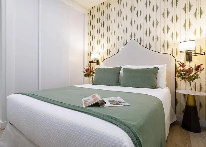 Genteel Patrocinio Apartahotel